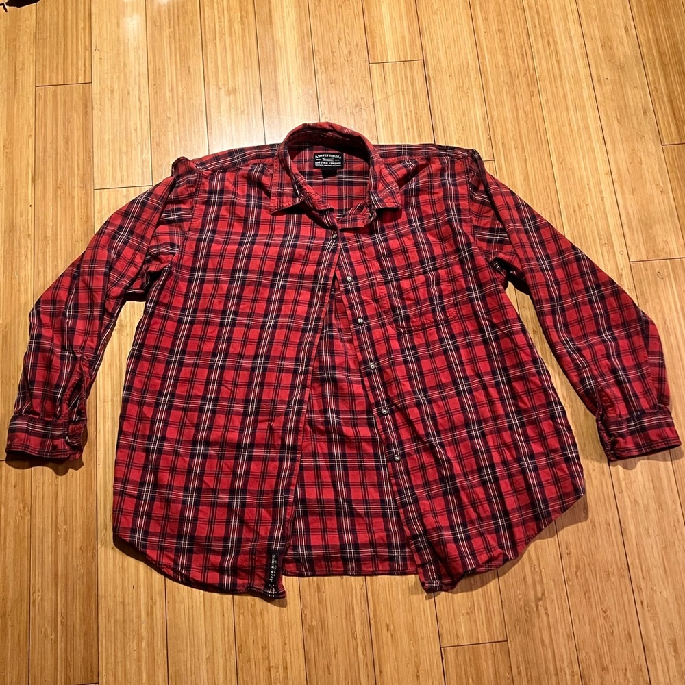 Abercrombie and Finch Flannel ~ Men’s Large